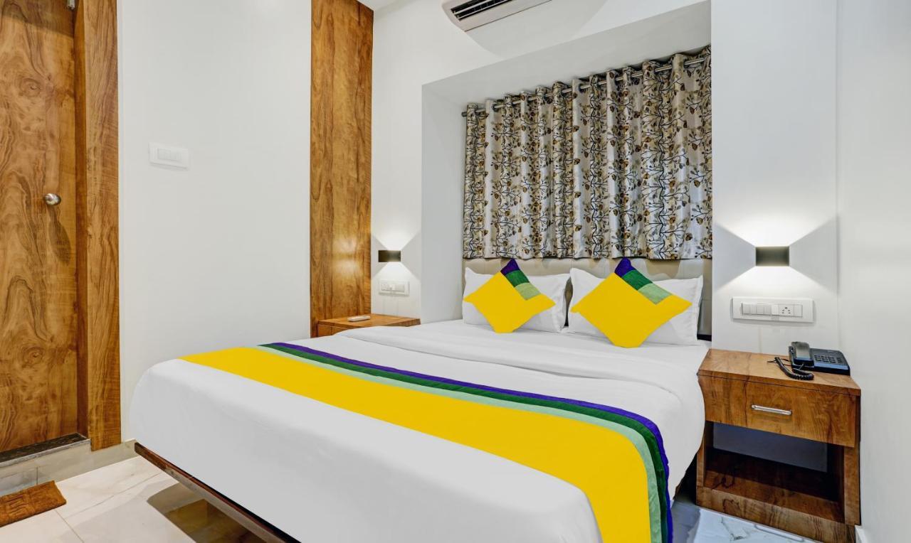 מומביי Itsy Hotels Heraa International מראה חיצוני תמונה