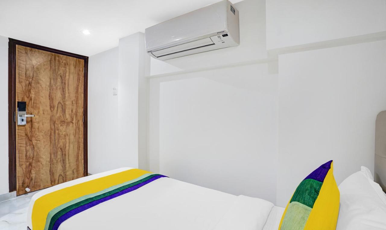 מומביי Itsy Hotels Heraa International מראה חיצוני תמונה
