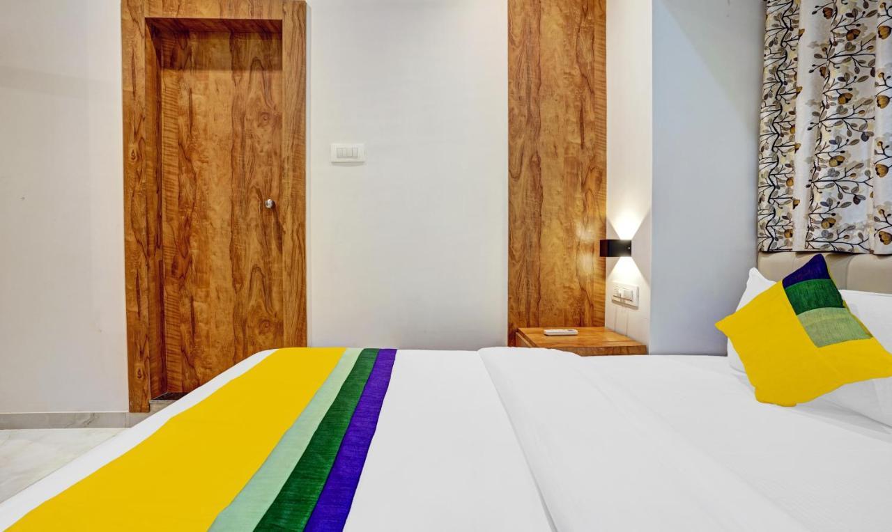 מומביי Itsy Hotels Heraa International מראה חיצוני תמונה